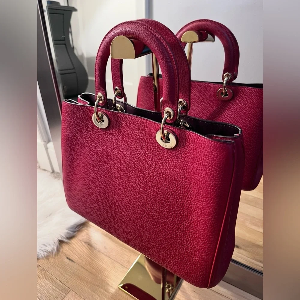 SOLD Christian Dior Red Diorissimo Pebbled Leather Tote W/Charms Crossbody Strap - Picture 3 of 11